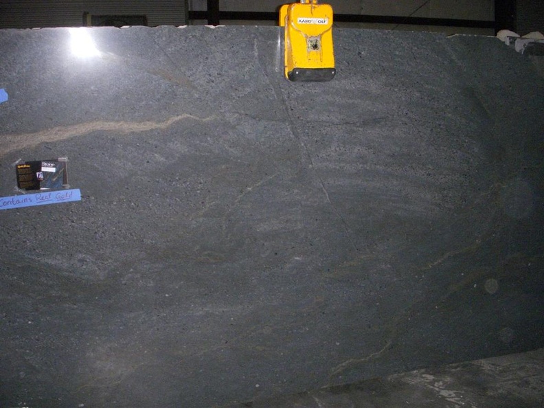 GOLD FIELDS 3CM LOT 3P32 124X72 Stone and Surface Designers